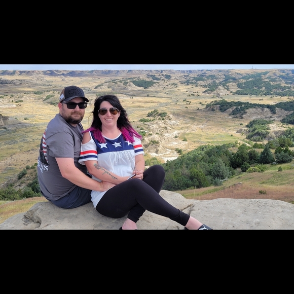 Meet your Posher, AngeeSue - Picture 3 of 16